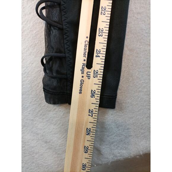 Victoria's Secret Womens Cut Out Leggings Size 12 Black Workout Yoga - Picture 8 of 8